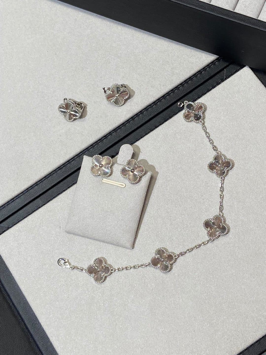 Van Cleef & Arpels Alhambra Silver Earrings and Bracelet Set